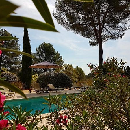 Les Mazets Du Luberon Panzió Puget Kültér fotó